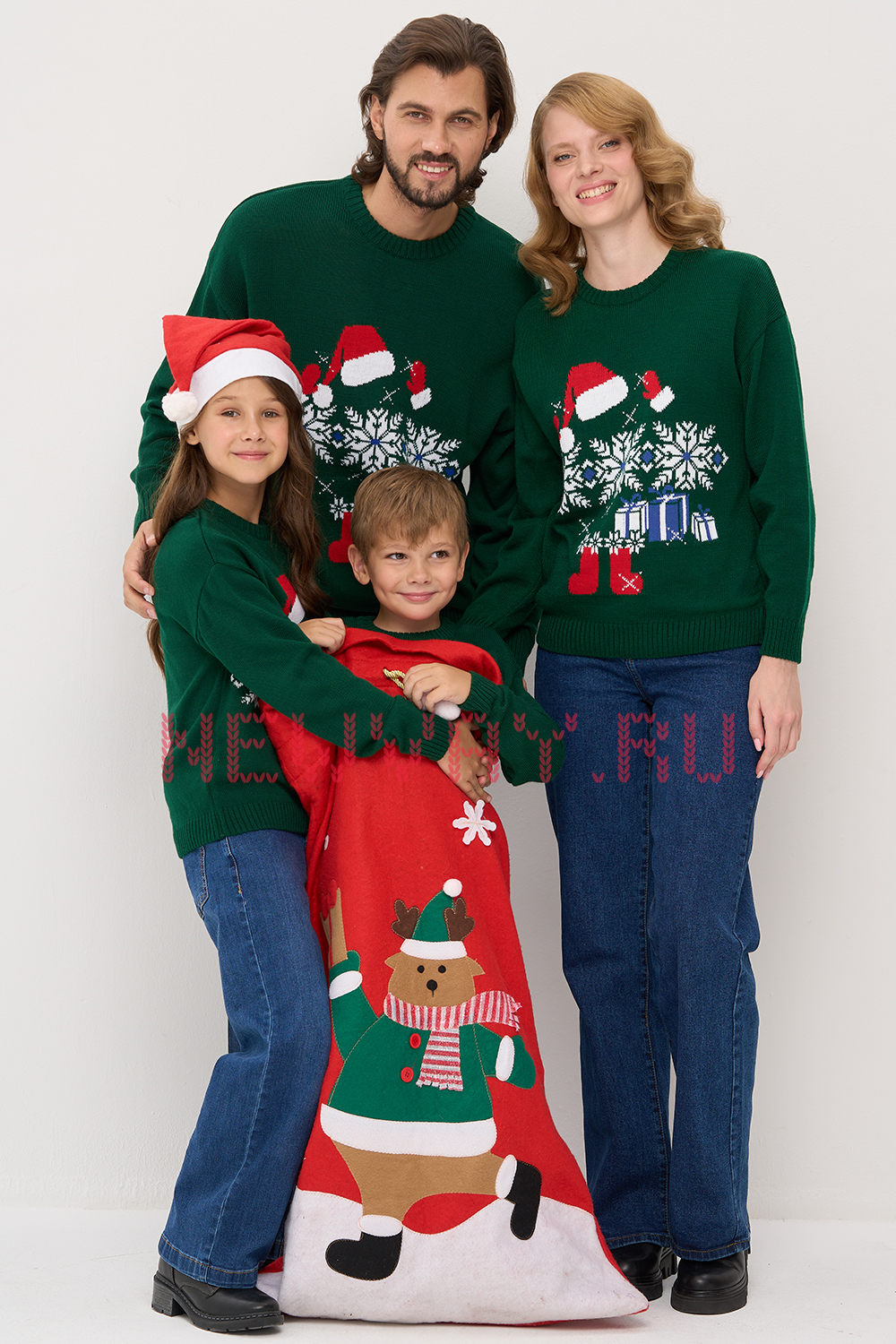 Комплект Family Look Санта-невидимка. Вид 1